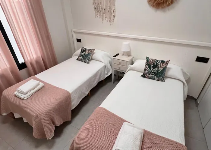 Granada 76 Apartment *